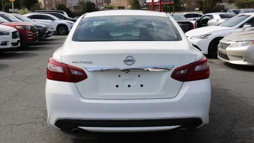 Glacier White 2018 Nissan Altima 2.5 S