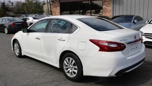 Glacier White 2018 Nissan Altima 2.5 S
