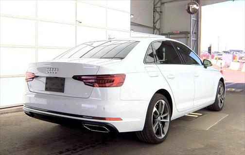 2019 Audi A4 40 Titanium Premium