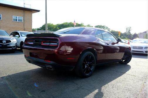 2018 Dodge Challenger SXT