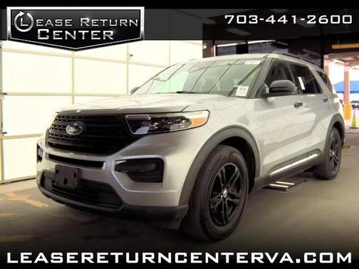 Iconic Silver Metallic 2020 Ford Explorer XLT