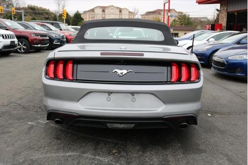 2022 Ford Mustang EcoBoost Premium