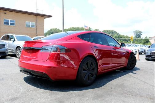 2022 Tesla Model S Dual Motor All-Wheel Drive