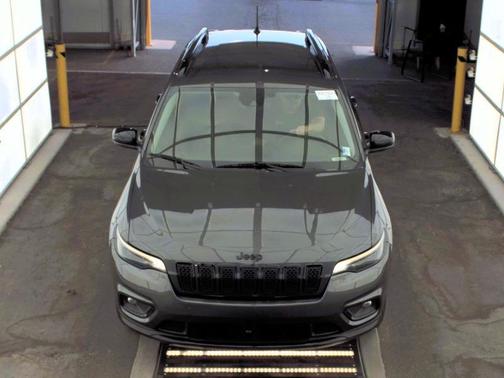 2023 Jeep Cherokee Altitude