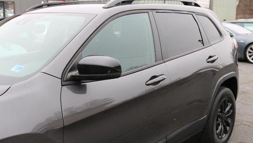 2023 Jeep Cherokee Altitude