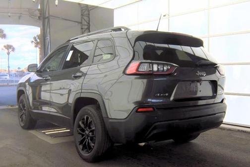 2023 Jeep Cherokee Altitude