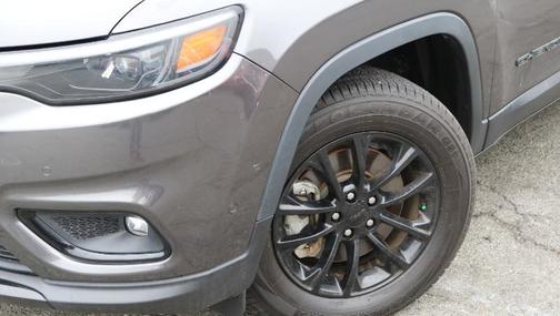 2023 Jeep Cherokee Altitude