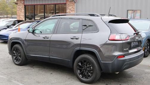 2023 Jeep Cherokee Altitude