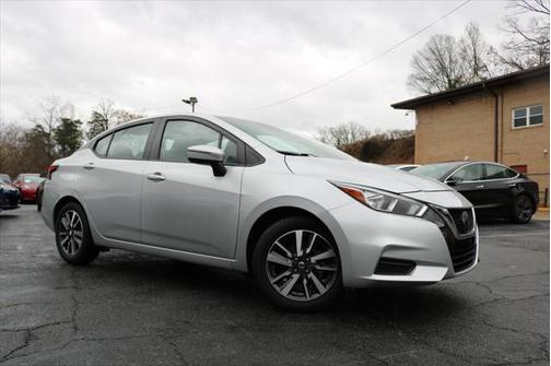 2021 Nissan Versa 1.6 SV