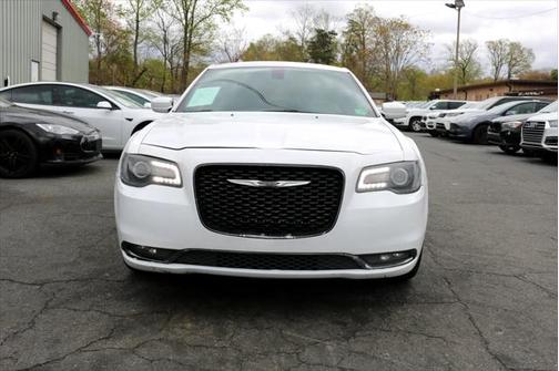 2015 Chrysler 300 S