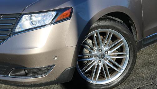 2019 Lincoln MKT Reserve