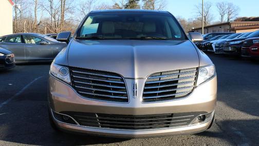 2019 Lincoln MKT Reserve