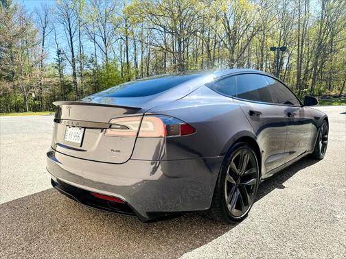 2021 Tesla Model S Plaid