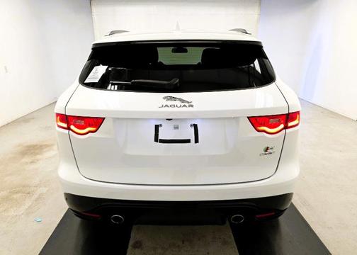 2018 Jaguar F-PACE S