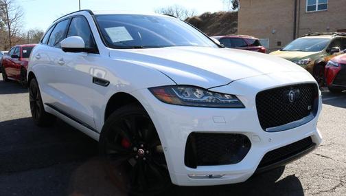 2018 Jaguar F-PACE S