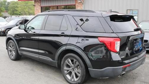 Agate Black Metallic 2021 Ford Explorer XLT