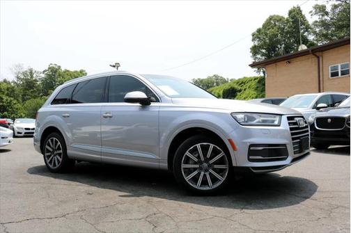 2019 Audi Q7 45 Premium