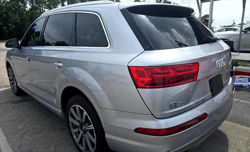 2019 Audi Q7 45 Premium