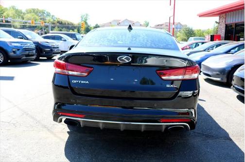 2016 Kia Optima SXL Turbo