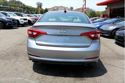 2016 Hyundai SONATA Sport