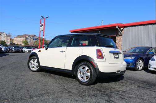 2009 MINI Cooper Base