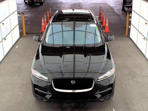 2020 Jaguar F-PACE Portfolio P300 AWD Automatic