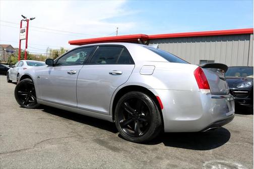 2015 Chrysler 300 Limited