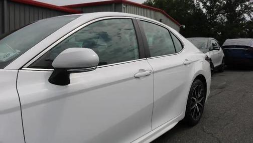 White 2022 Toyota Camry SE