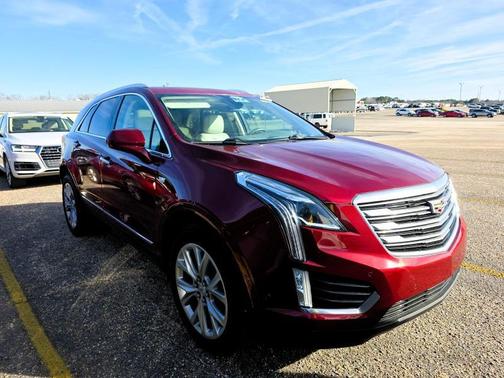2017 Cadillac XT5 Premium Luxury