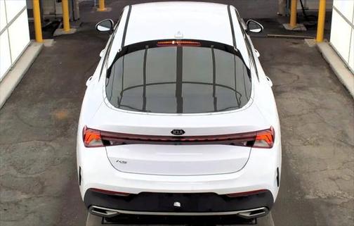 2021 Kia K5 LX