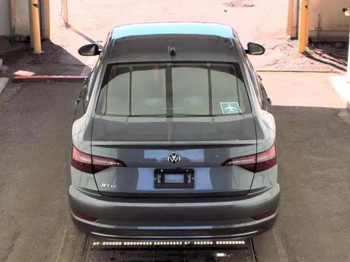 2021 Volkswagen Jetta 1.4T R-Line