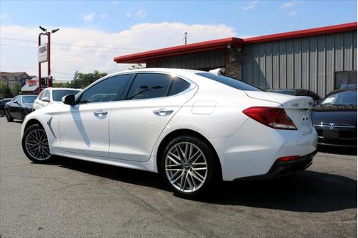 2020 Genesis G70 2.0T AWD