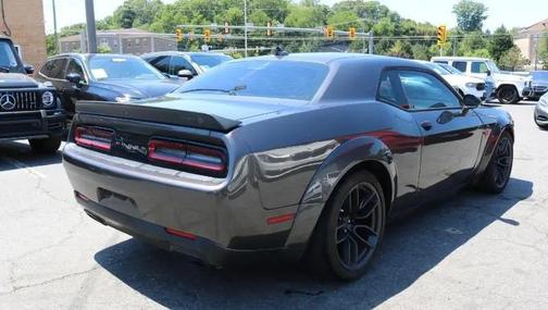 Granite Pearlcoat 2020 Dodge Challenger SRT Hellcat
