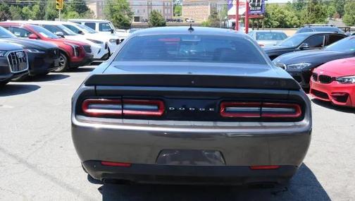 Granite Pearlcoat 2020 Dodge Challenger SRT Hellcat