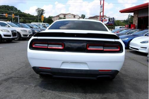 2020 Dodge Challenger SXT