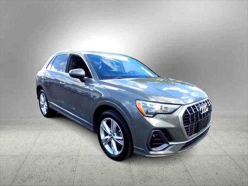 2020 Audi Q3 45 Premium Plus