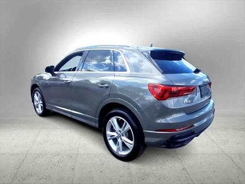 2020 Audi Q3 45 Premium Plus