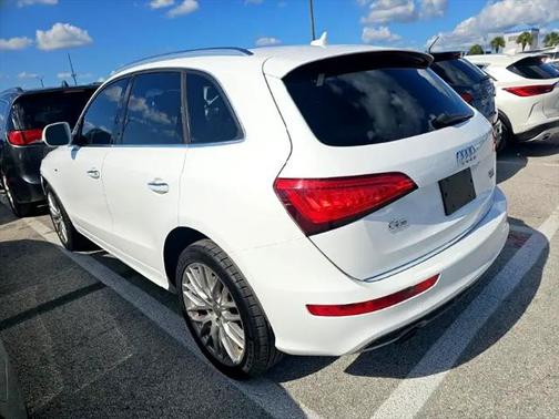2017 Audi Q5 2.0T Premium Plus