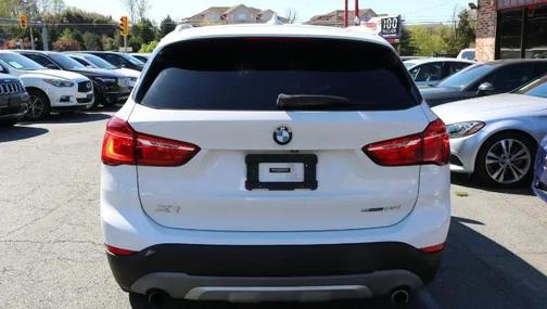 White 2018 BMW X1 sDrive28i