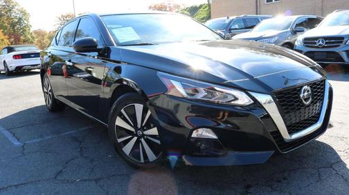 2022 Nissan Altima 2.5 SL