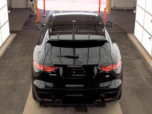 2019 Jaguar F-PACE S