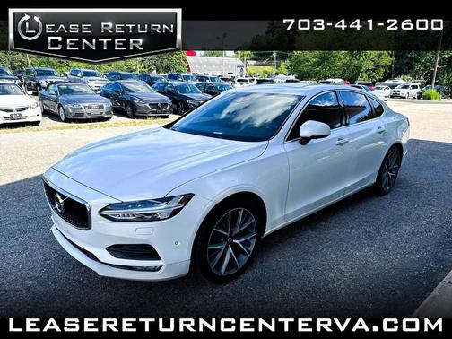 2017 Volvo S90 T6 Momentum