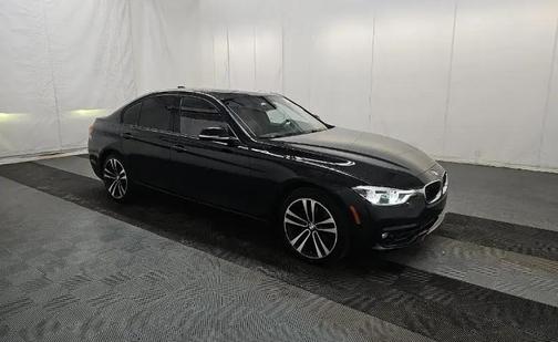 2018 BMW 330 330i Sedan