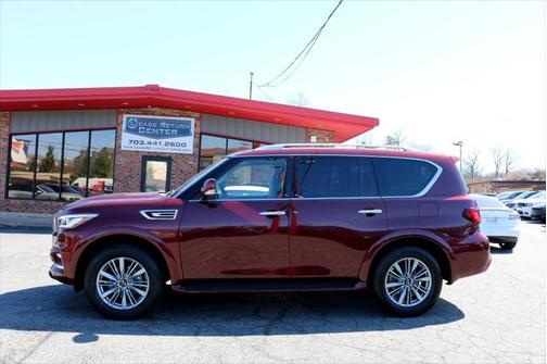 2022 INFINITI QX80 Luxe