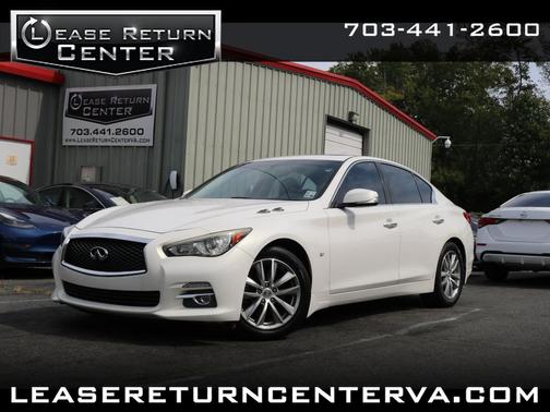 2015 INFINITI Q50 Premium
