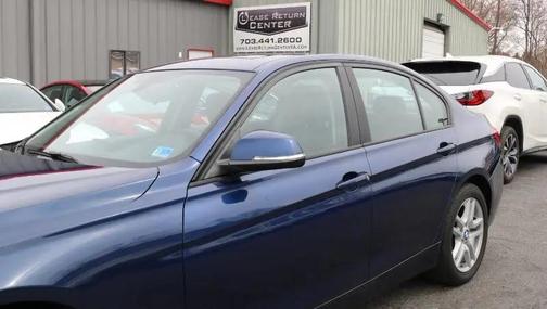 Mediterranean Blue Metallic 2018 BMW 320 i