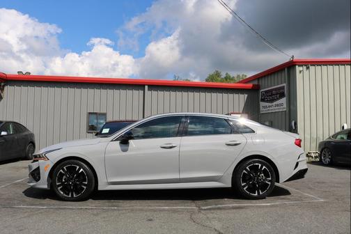 2023 Kia K5 GT-Line
