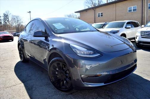 2021 Tesla Model Y Standard Range Rear-Wheel Drive
