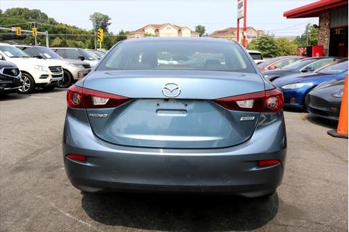 2016 Mazda Mazda3 i Sport