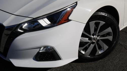 2020 Nissan Altima S FWD